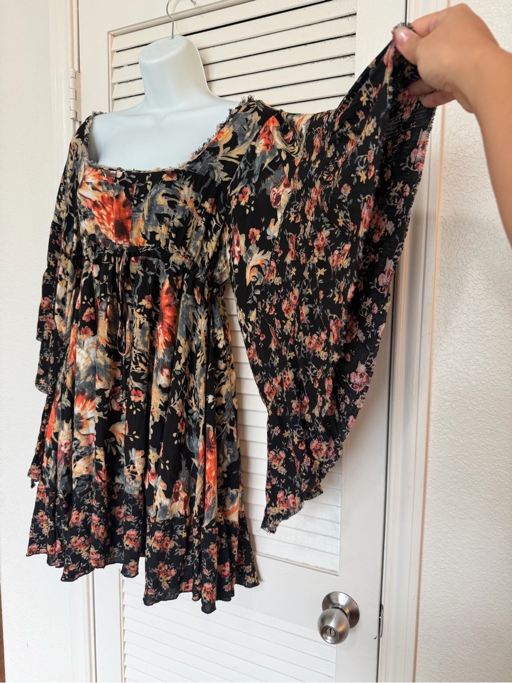Free People Floral Bell Sleeve Mini Dress Size S Moonlight Garden Boho Fairycore - Picture 7 of 13